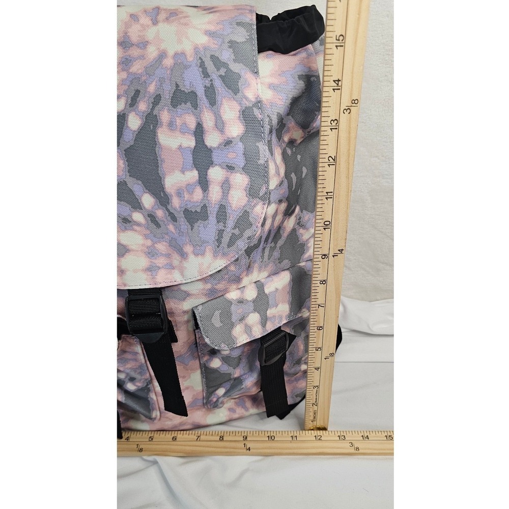 NWT Art Class Tie Dye Kaleidoscope Backpack multi Drawstring Buckle Flap - Picture 3 of 7